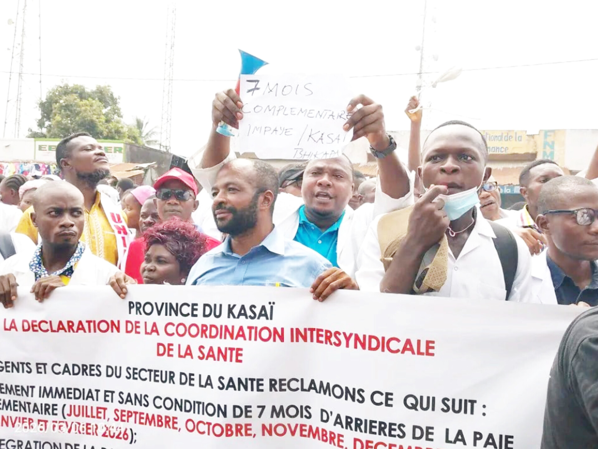 Kasaï : Les agents de santé menacent d'une grève sèche pour exiger le paiement de sept mois d'arriérés de leurs salaires