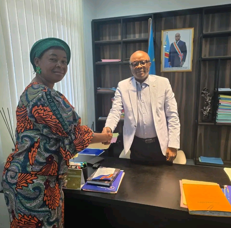 RDC : Pauline Bukasa plaide auprès du vice-ministre Théodore Kazadi pour la scolarisation des filles, y compris celles vivant avec handicap