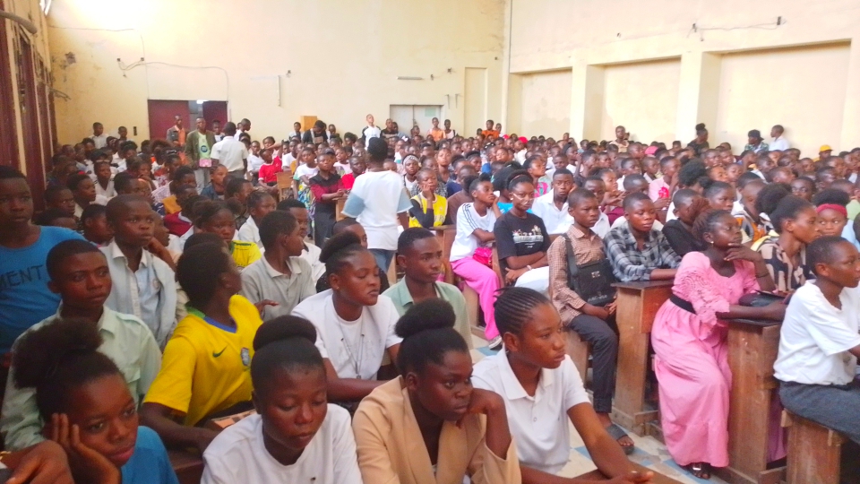 Kasaï-Central : l'institut Littéraire de Kele-Kele célèbre la journée mondiale de droits des femmes par une activité culturelle à Kananga