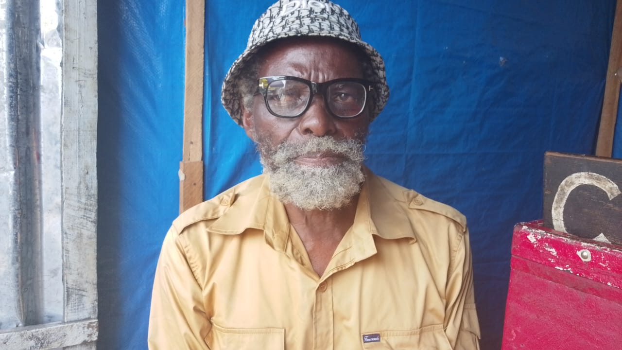 Kasaï-Central : Le Président des chefs coutumiers André Kalala-Ka Tshishimbi satisfait de la paix qui règne entre les autorités et les opérateurs économiques à Kananga