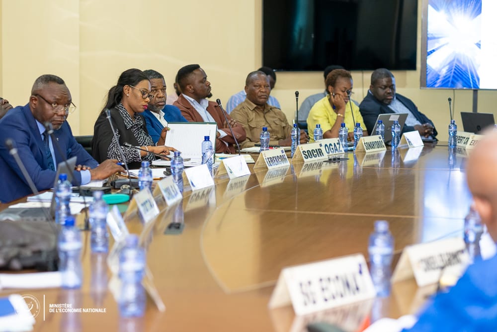 RDC : le gouvernement harmonise le prix à la pompe au taux de change dans toutes les zones d'approvisionnement