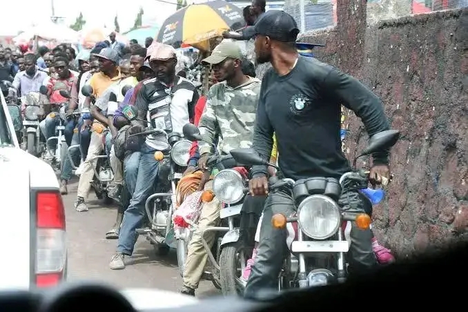 Kinshasa : Une formation au code de la route exigée avant l’octroi de tout permis aux Wewa