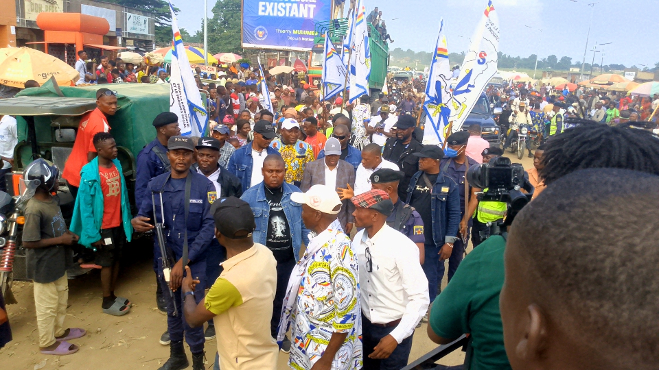 Arrivée de Félix Tshisekedi au Kasaï-Central : Le Questeur du Sénat Taupin Kabongo mobilise à Kananga