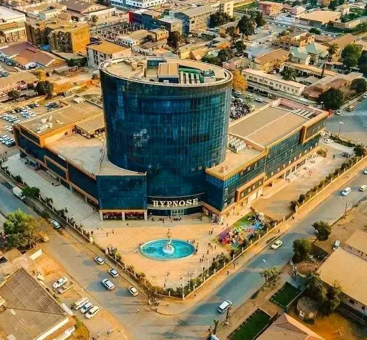 Haut-katanga : Une entreprise minière déverse des eaux polluées à Lubumbashi, la mairie appelle la population à la prudence