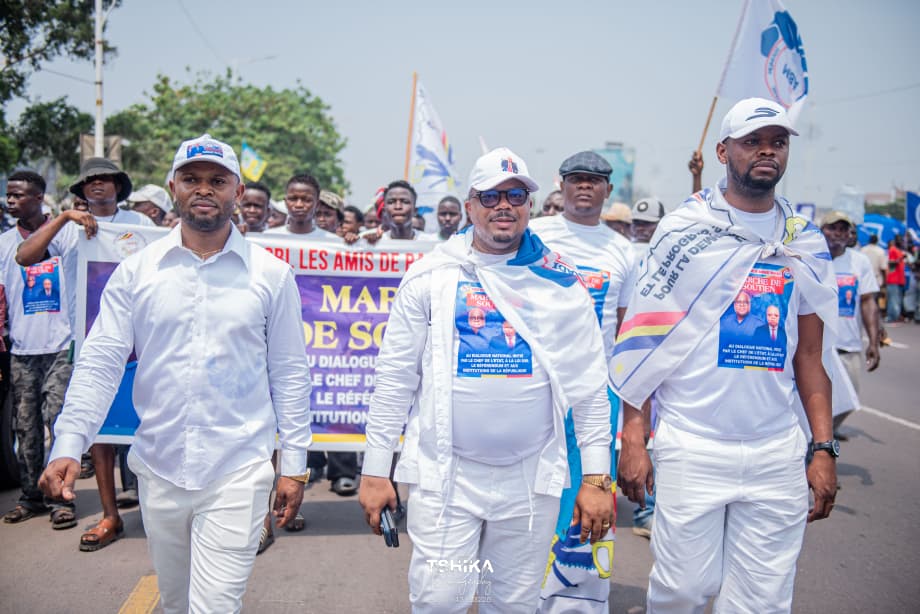 RDC : l’ASBL « Les Amis de Barnabé Muakadi » réaffirme son soutien au dialogue national et au processus référendaire