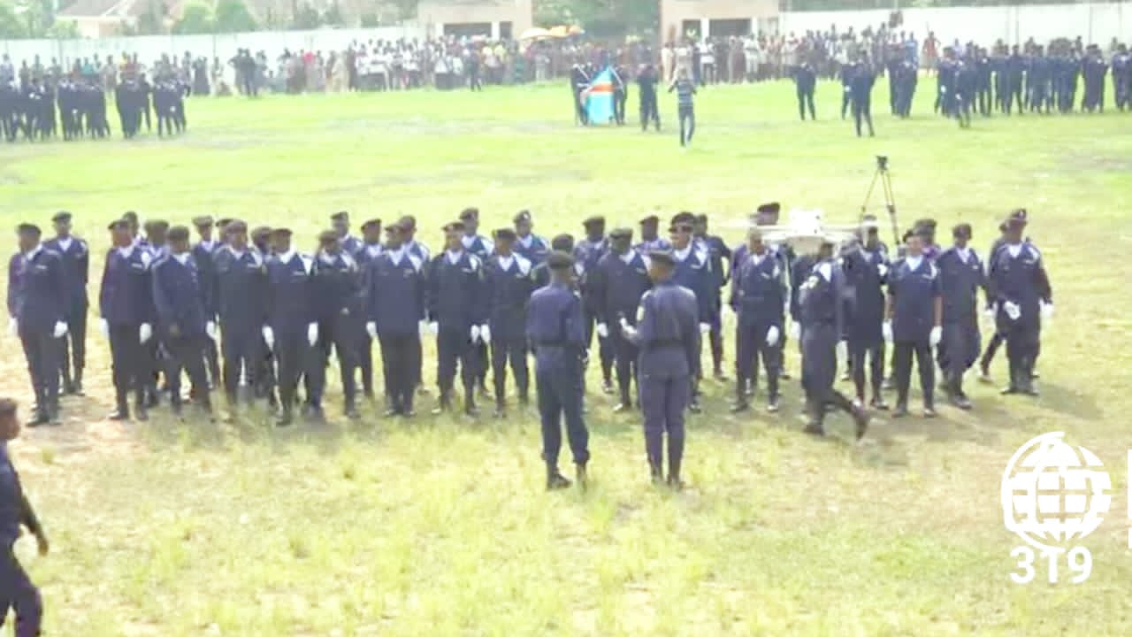 Mweka : 185 policiers promus reçoivent leurs galons, un pas de plus vers le renforcement du professionnalisme au sein de la PNC