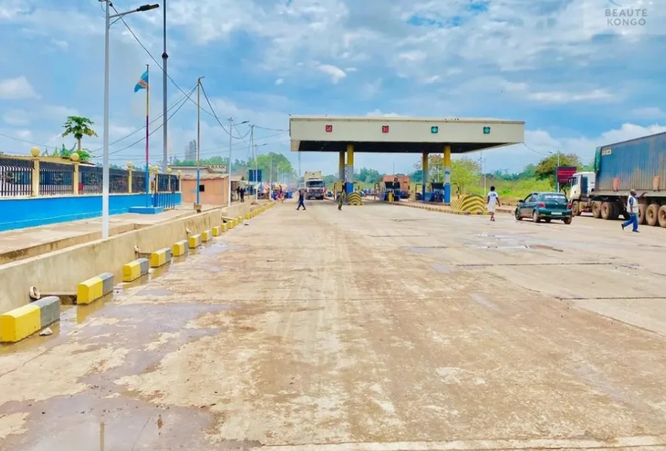 Kongo Central : non-paiement de six mois d’arriérés des anciens agents des péages de la RN1, Patrick Bessembe interpelle le Gouverneur