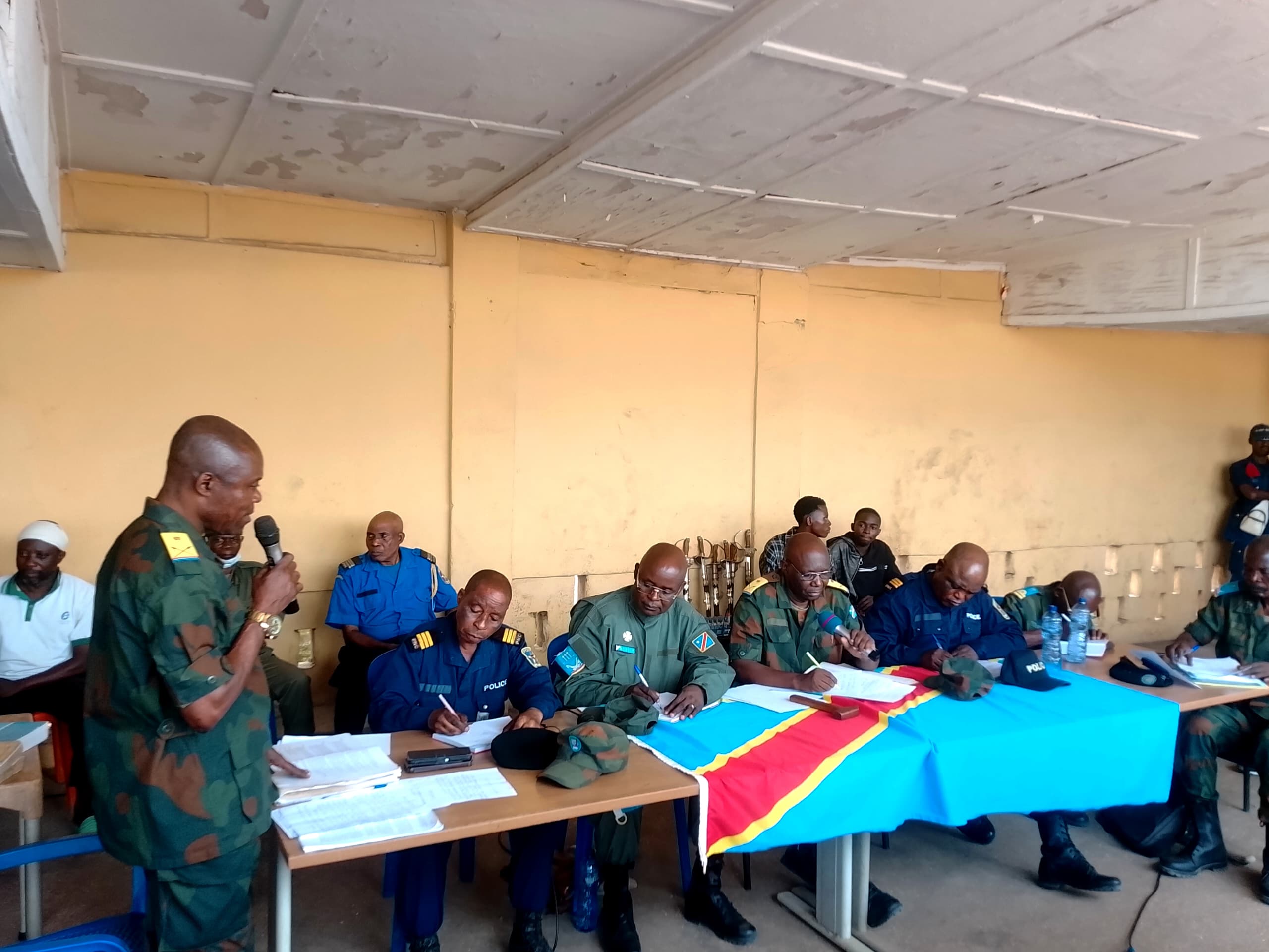 Kwilu : le Tribunal de garnison de Bandundu ouvre une audience foraine consacrée aux dossiers de criminalité