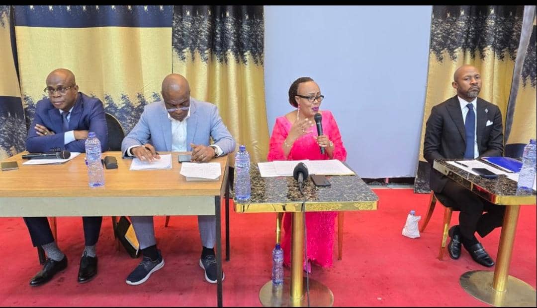 RDC : Patrick Muyaya, Martin Fayulu et Ange Mushobekwa débattent des enjeux du dialogue