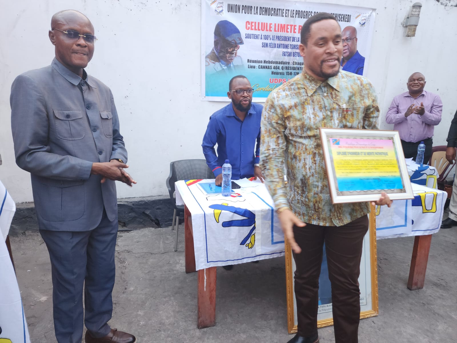 RDC : Patrick Mbuyi Ngandu Malick honoré pour sa loyauté envers Félix Tshisekedi et son engagement à l’UDPS