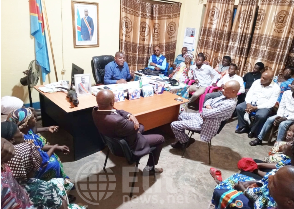 Tshikapa : le maire de ville adjoint Jean-Pierre Ntumba donne les instructions aux administrateurs des marchés de Dibumba et Kamalenga sur la mobilisation des recettes