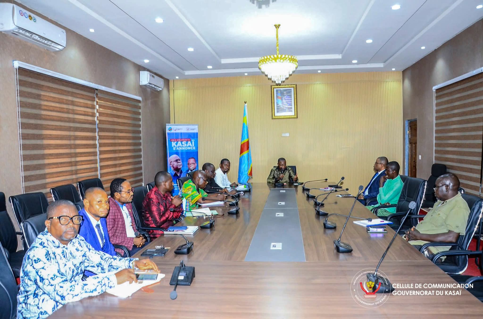 Paie des fonctionnaires au Kasaï : le Vice-Gouverneur Djoley Bokele serre la vis et promet des solutions pour les agents de Dekese