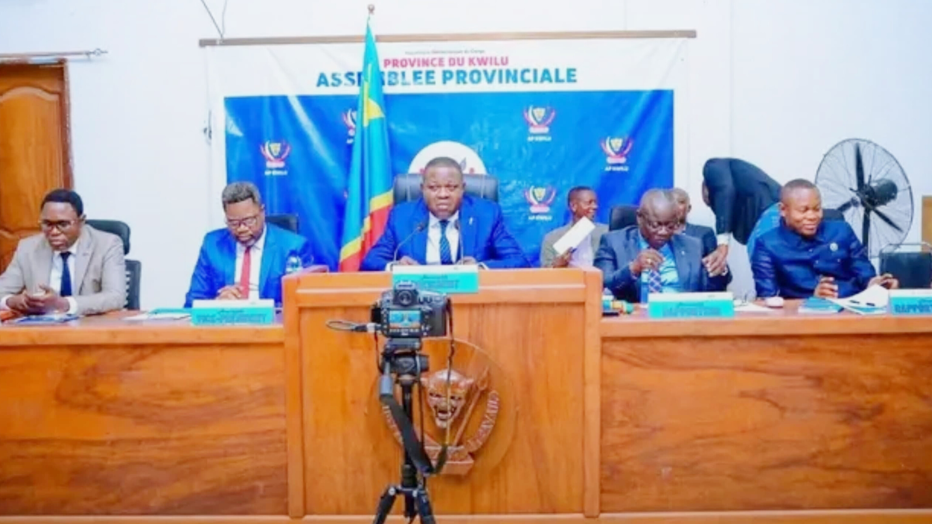 Kwilu : l’Assemblée provinciale rejette la levée des immunités du député Muntete Chigo après examen du réquisitoire du procureur général