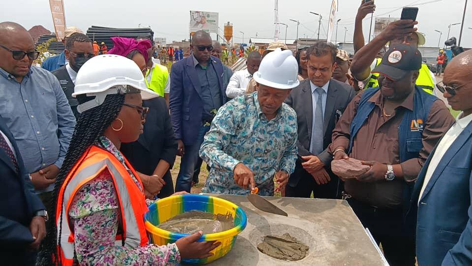 RDC : le gouvernement lance le projet de construction de 5 800 logements sociaux à Kinshasa