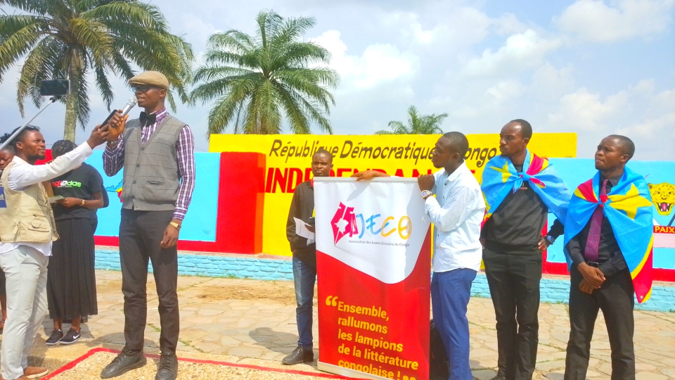 Kasaï-Central : l'AJECO rend hommage aux héros nationaux Kabila-Lumumba à travers la poésie et le Slam