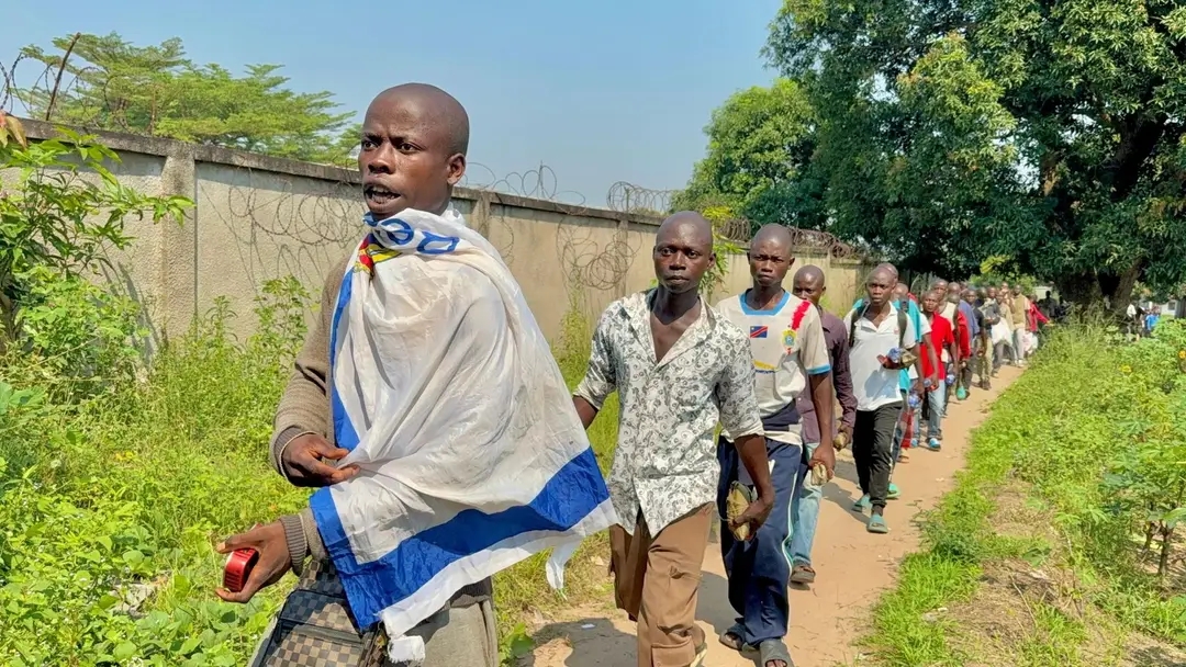 Kikwit : plus de 1600 jeunes rejoignent les rangs des FARDC