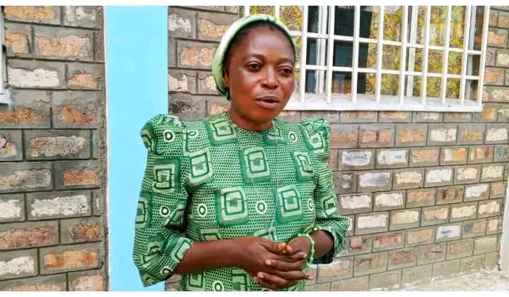 EDU-NC/Kasaï 1 Contrôle de toilettage du fichier du personnel enseignant, proved ai Anastasie Mitshindu vulgarise les dernières orientations adressées aux gestionnaires provinciaux et sous-provinciaux