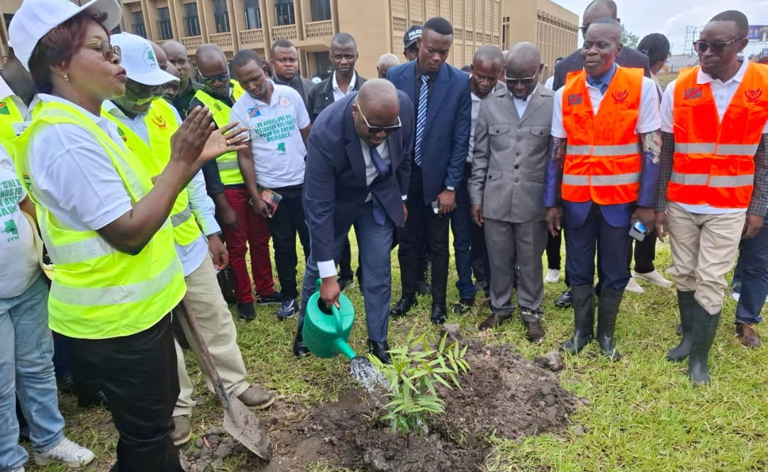 RDC : Journée nationale de l'arbre, Le Fonds Forestier National s'engage à promouvoir un reboisement obligatoire en provinces [DG Dominique Mbuyamba]